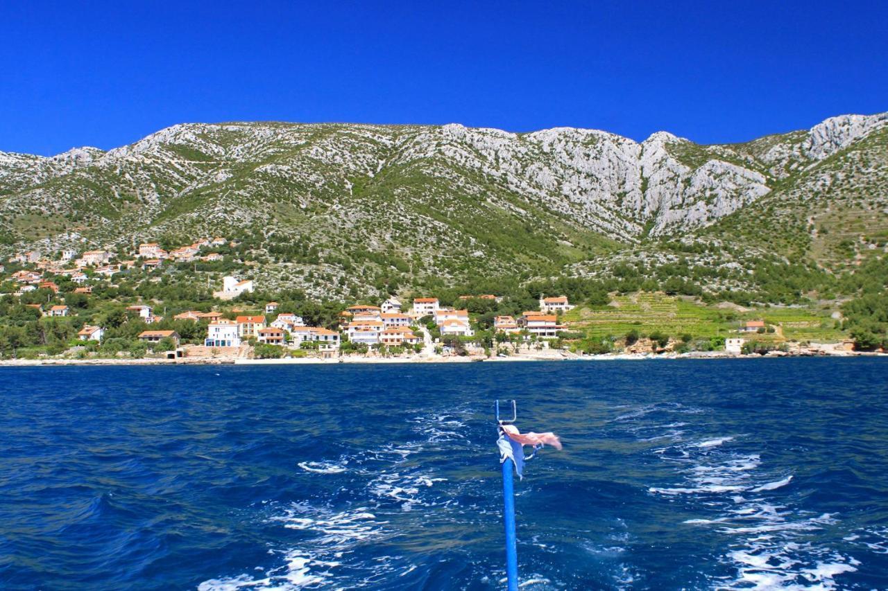 Apartments And Rooms With Parking Space Zavala, Hvar - 128 Jelsa  Eksteriør bilde