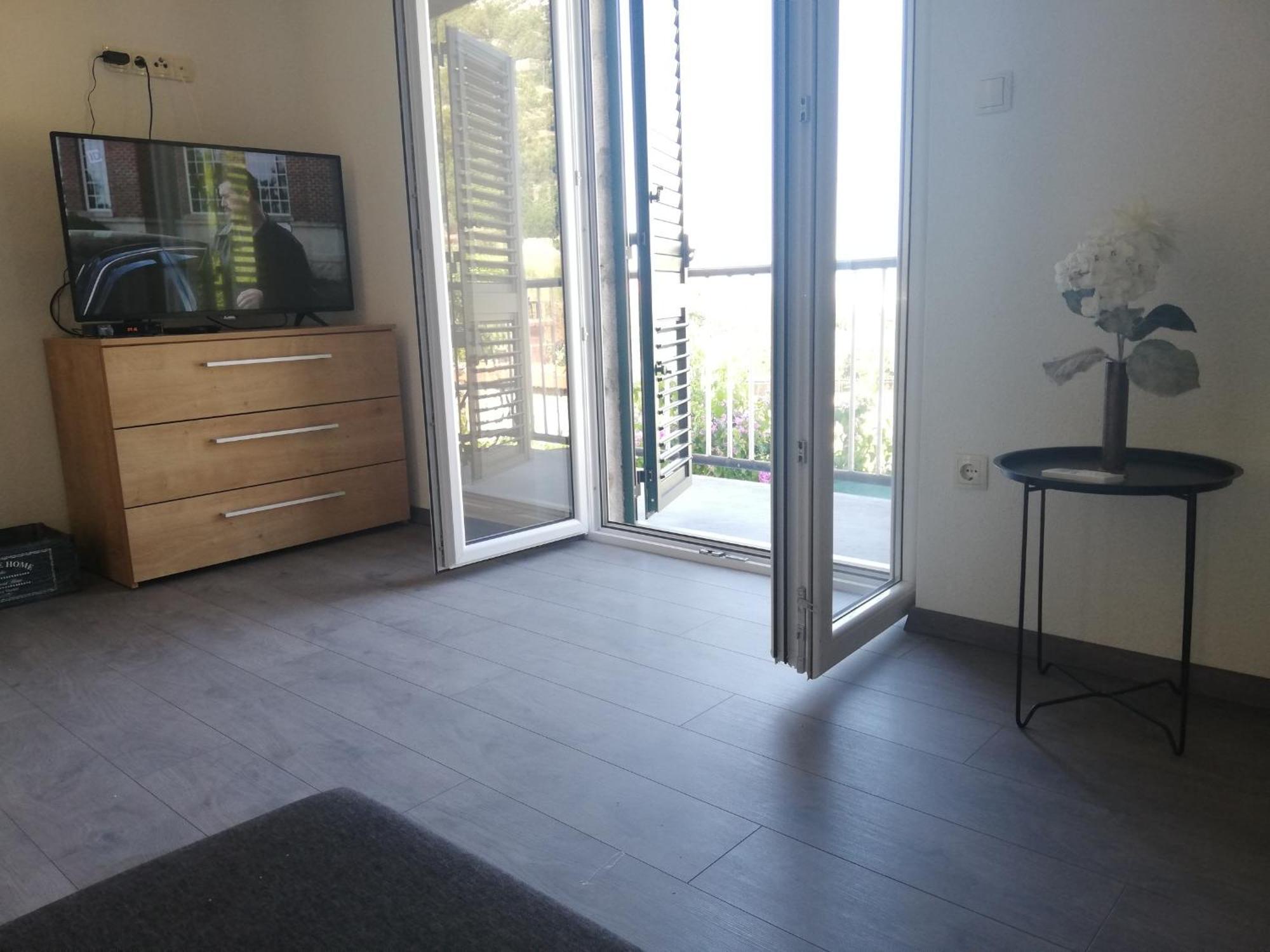 Apartments And Rooms With Parking Space Zavala, Hvar - 128 Jelsa  Rom bilde