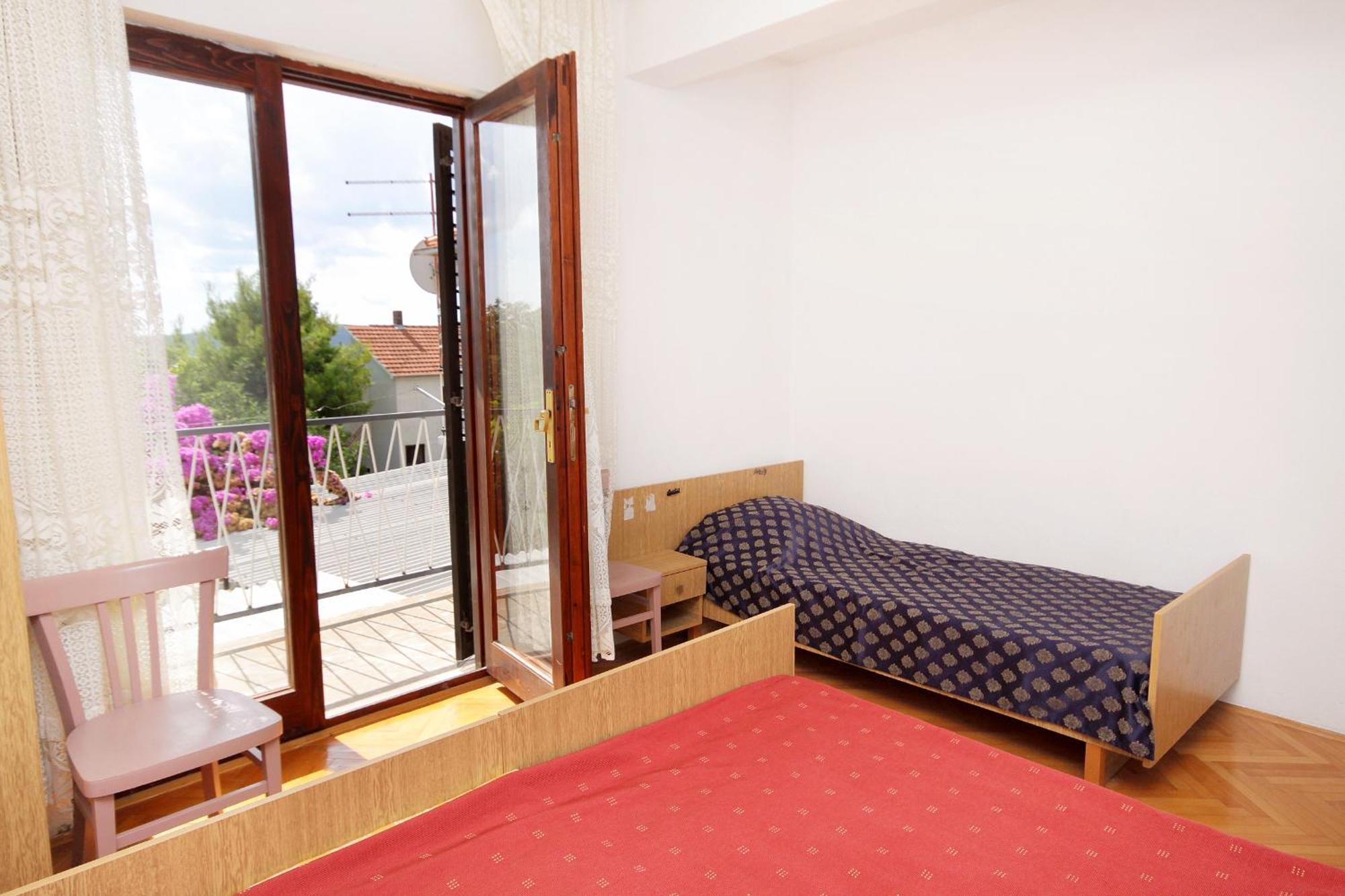 Apartments And Rooms With Parking Space Zavala, Hvar - 128 Jelsa  Rom bilde